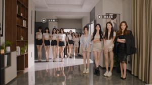 《开局五个亿》 免安装中文版 全DLC   PC游戏下载-新游戏